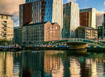 ireland/dublin/attraction/grand-canal-dock