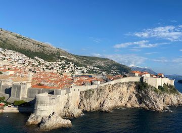 croatia/dubrovnik/ploce/attraction/les-remparts-de-dubrovnik-dubrovacke-zidine