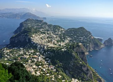 italy/capri/attraction/hermitage-of-santa-maria-of-cetrella