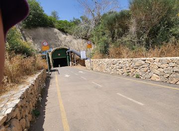 israel/bethlehem/attraction/shvil-ophniym-mnhrth-hgykhvn