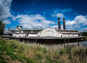 nebraska/indian-cave-state-park/attraction/captain-meriwether-lewis-dredge