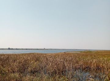 zambia/muchinga-province/attraction/lake-lusiwasi