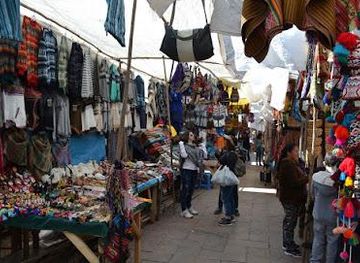 peru/cusco/attraction/mercado-de-artesanias