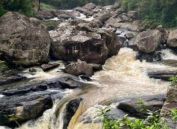 madagascar/fianarantsoa/attraction/chutes-andriamamovoka