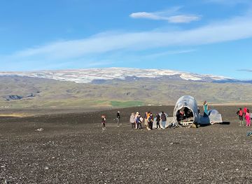 iceland/westman-islands/attraction/solheimasandur-plane-wreck