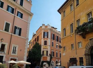 vatican-city/gregorian-etruscan-museum/attraction/piazza-di-s-calisto