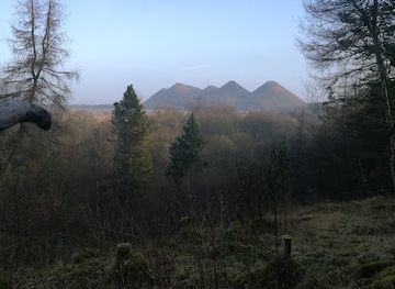 united-kingdom/down/attraction/addiewell-bing-nature-reserve