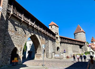 estonia/tallinn/old-town/attraction/nunnatorn-ja-linnamuuri-platvorm