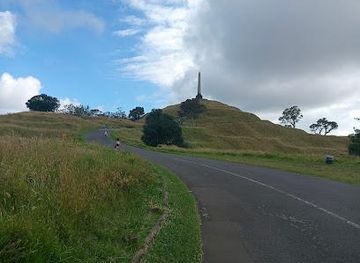 new-zealand/auckland/attraction/maungakiekie-one-tree-hill