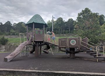 missouri/branson/attraction/moonshine-beach