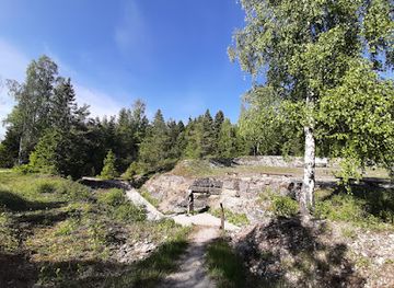 estonia/hiiumaa-island/attraction/kardla-meteoriidikraatri-mudelvaljak