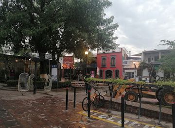mexico/guadalajara/attraction/monument-to-the-heroic-children