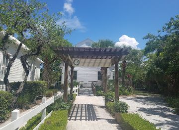 florida/captiva-island/attraction/sanibel-historical-museum-and-village