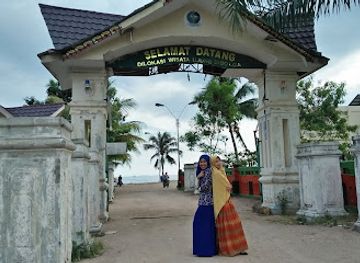 indonesia/north-sumatra/attraction/attractions-coast-edge-sibolga