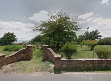 lesotho/teyateyaneng/attraction/taooana-square