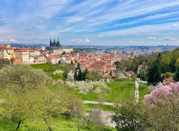 czechia/prague/hradcany/attraction/promenada-raoula-wallenberga