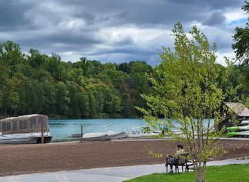 new-york/central-new-york/attraction/green-lakes-state-park