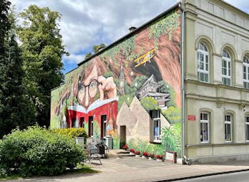 poland/drawa-national-park/attraction/mural-czytelniczy