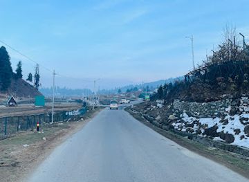 india/gulmarg/attraction/kundalia-selfie-point