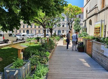 germany/munich-countryside/attraction/finanzgarten