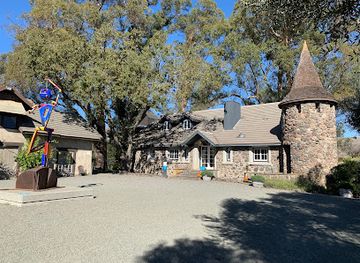 california/napa/attraction/di-rosa-center-for-contemporary-art