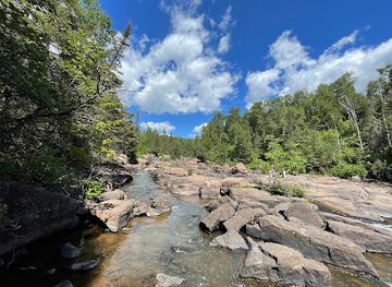 minnesota/tettegouche-state-park/attraction/beaver-falls