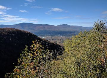 vermont/green-mountains-national-forest/attraction/prospect-rock-trail
