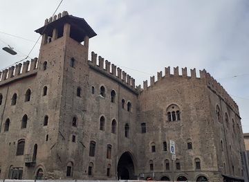 italy/emilia-romagna/attraction/torre-lambertini