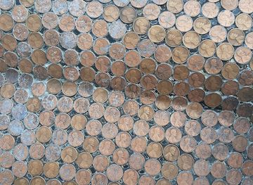 virginia/arlington/attraction/pennies-from-heaven