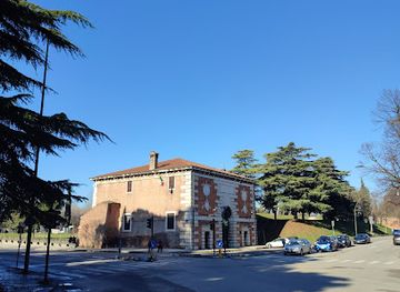 italy/verona/san-zeno/attraction/porta-san-zeno