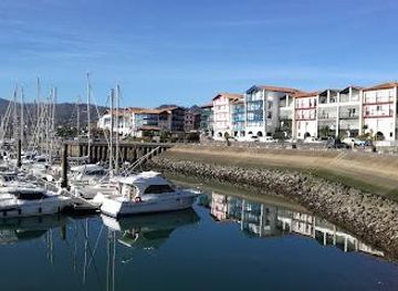 spain/san-sebastian/attraction/station-littorale-d-hendaye