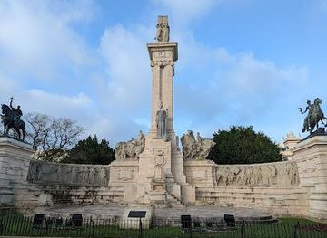 spain/cadiz/attraction/plaza-de-espana