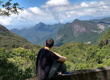 brazil/serra-dos-orgaos-national-park/attraction/torre-do-morin-lado-petropolis