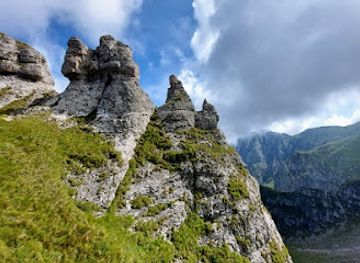 romania/bucegi-mountains/attraction/turnurile-tiganesti