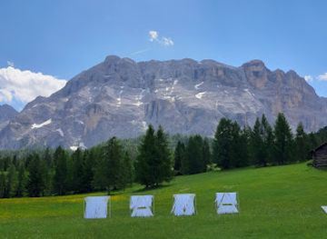 italy/alta-via-1/attraction/m-a-m-a
