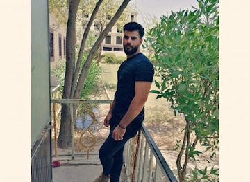 iraq/najaf/attraction/qbr-al-mrhwm-al-sdq-ghryb-mwysh-aldryswy