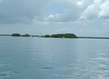 belize/corozal-district/attraction/corozal-bay