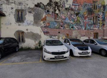 malaysia/george-town/attraction/old-lady-and-the-monkey-mural