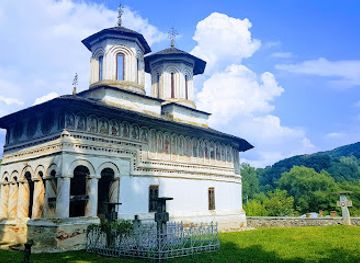 romania/buila-vanturarita-national-park/attraction/duca-kula