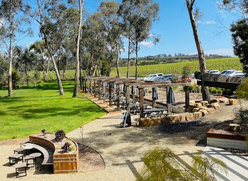 australia/yarra-valley/attraction/helen-s-hill-estate