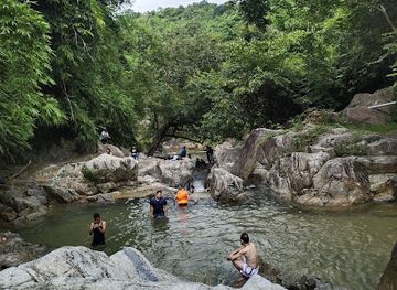 philippines/central-luzon/attraction/secret-falls