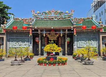 vietnam/ho-chi-minh-city/attraction/hoi-quan-nghia-an