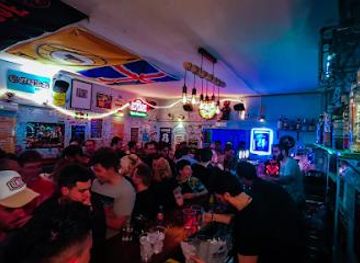 spain/madrid/attraction/ocean-rock-bar