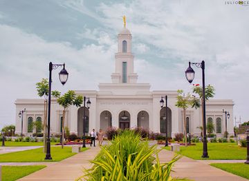peru/trujillo/attraction/trujillo-peru-temple