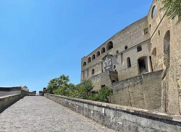 italy/capri/attraction/castel-sant-elmo