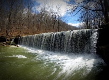 indiana/anderson/attraction/anderson-falls