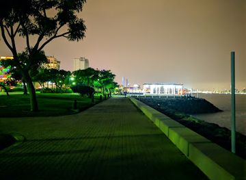 kuwait/al-shaheed-park/attraction/marina-walk-seaside