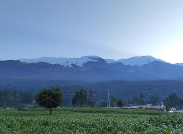 peru/huascaran-national-park/attraction/carasbamba-carhuaz