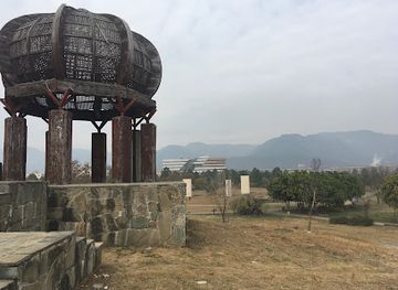 pakistan/islamabad/attraction/turnip-domes