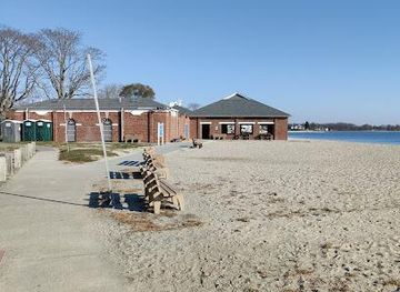 connecticut/new-haven/attraction/compo-beach